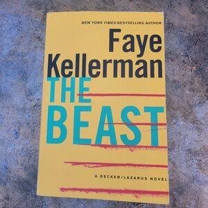 Faye Kellerman 'The Beast' Paperback Novel. Newyork Times Best Seller - GUC